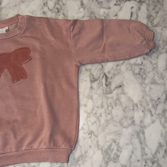 H&M Cute Bow Sweatshirts in Pink and Cream Bundle 2T - Picture 11 of 13